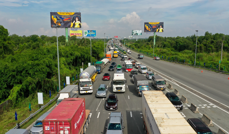 Tình trạng ùn tắc bắt đầu từ 7h30 