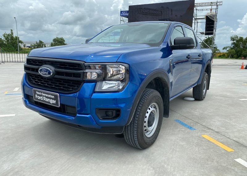 Ford Ranger XL có giá cả dễ tiếp cận chỉ 659 triệu đồng