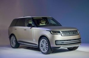 Range Rover 2022 thế hệ mới vừa ra mắt đã dính loạt lệnh triệu hồi