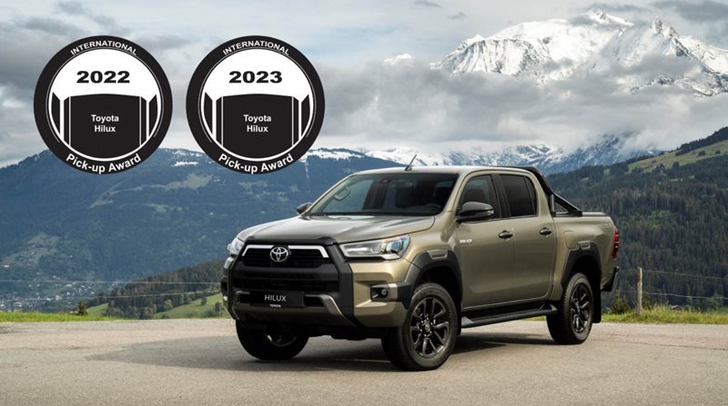 Toyota Hilux Rogue 2023 đi kèm nhiều trang bị