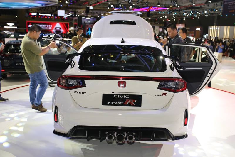 Honda Civic Type R 2023 thiết kế ấn tượng