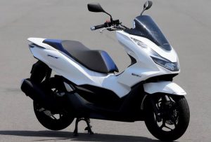 Mức giá 99 triệu cho một chiếc Honda PCX e:HEV 2022 tại Việt Nam.