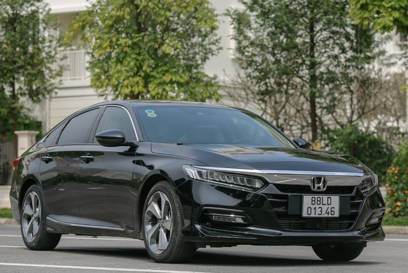 Honda Accord phân khúc sedan 5 chỗ