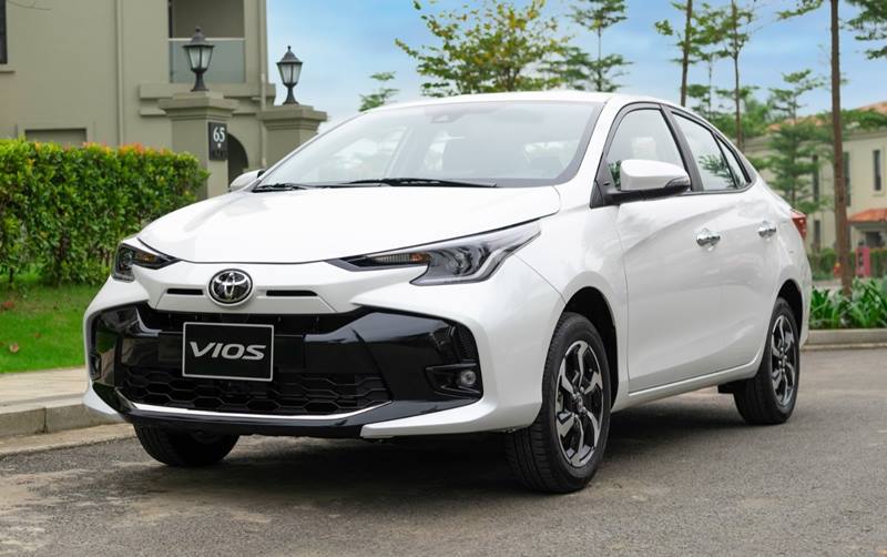 Toyota cũng giảm giá 20 triệu đồng