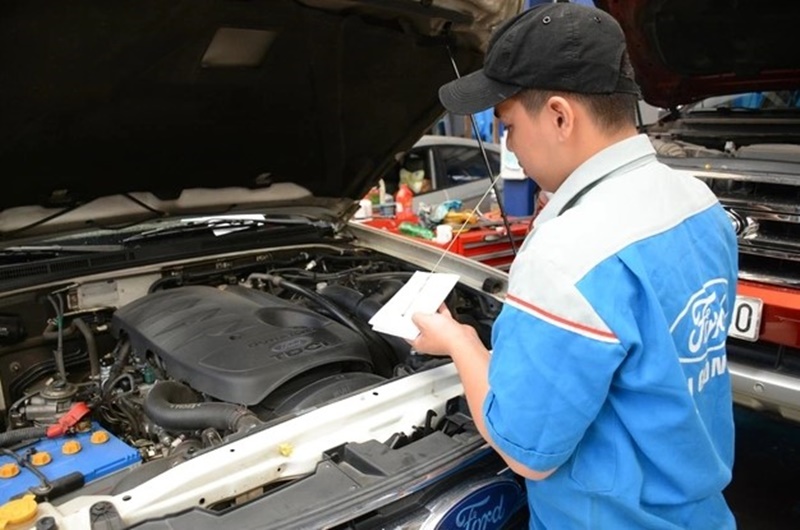 Vì sao dầu động cơ ô tô máy xăng và máy dầu ko thể thay thế cho nhau?