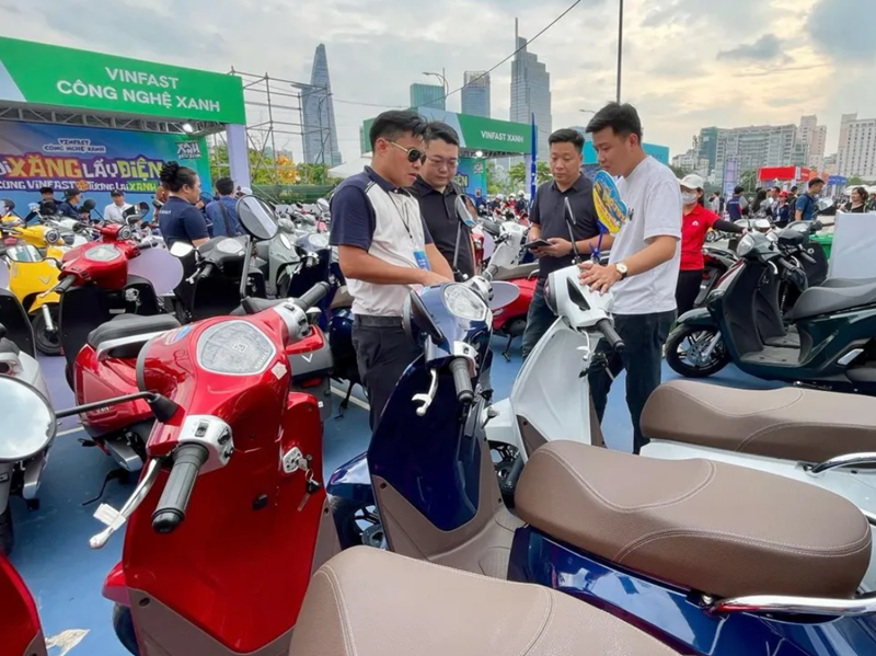 Chuyên gia cứu hoả chỉ ra cách để phòng ngừa sự cố trên xe máy điện
