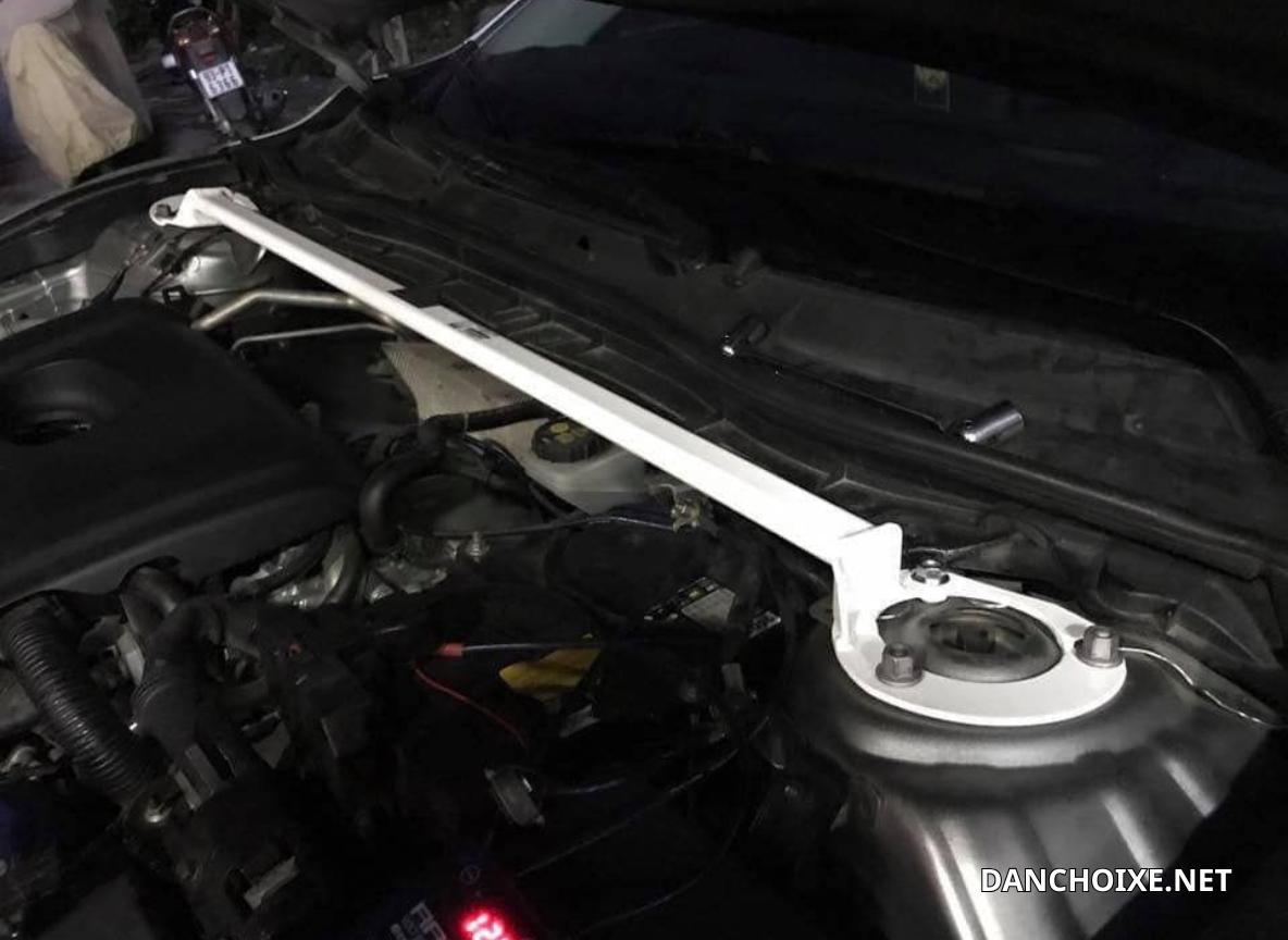 Lợi Ích Khi Lắp Thanh Giằng Xe Ô Tô Mà Chủ Xe Nên Biết