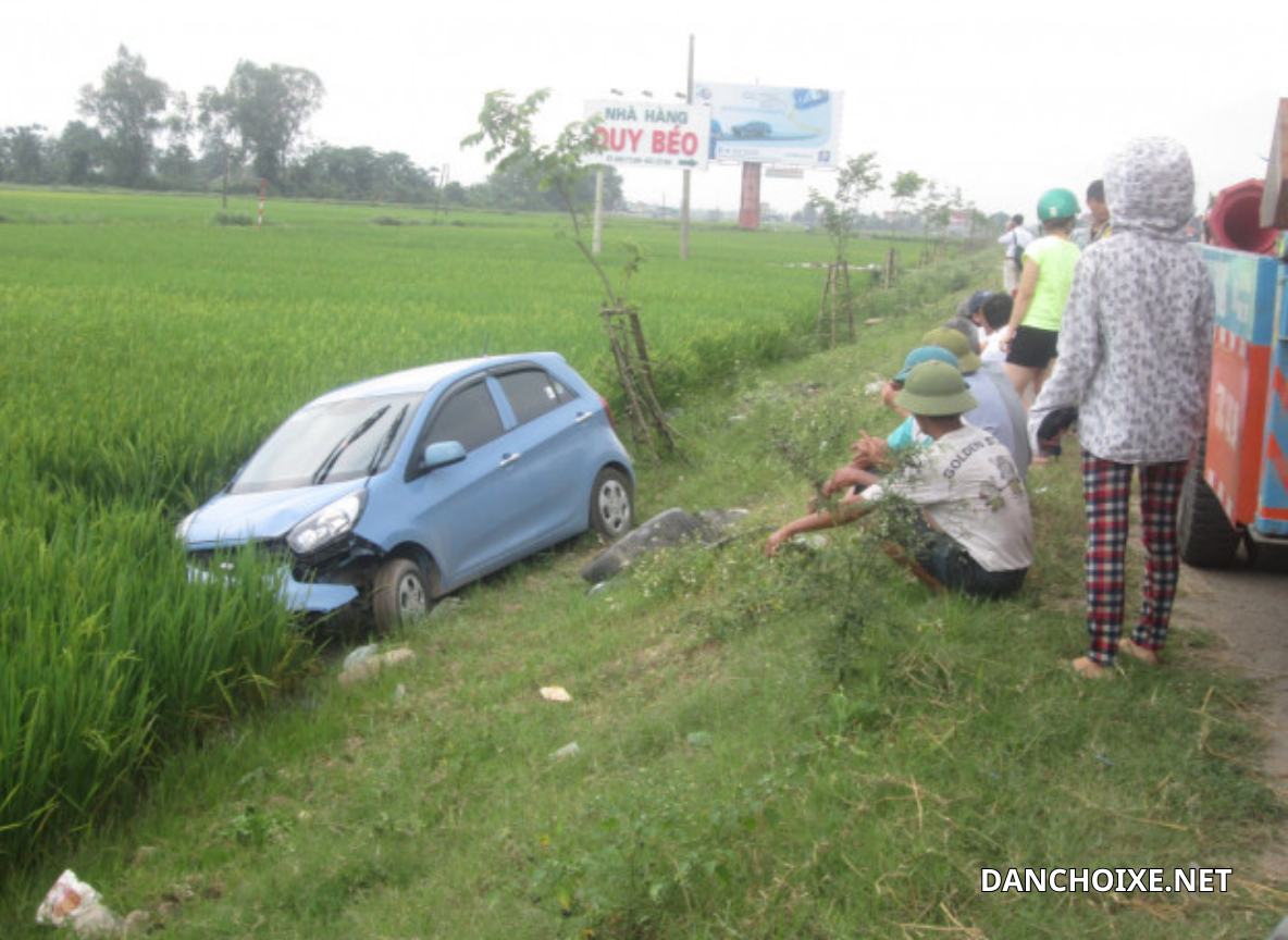 Kinh Nghiệm An Toàn Khi Xe Ô Tô Bị Mất Phanh Trên Đường