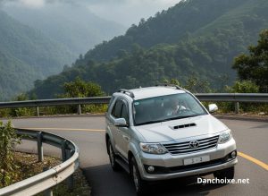 Mẹo Lái Xe Ô Tô Khi Đi Trên Đường Đèo Dốc An Toàn