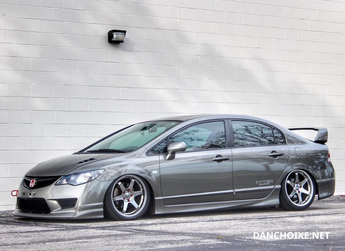 Honda Civic là mẫu xe đầu tiên mà bất kỳ tín đồ JDM nào cũng nghĩ đến.