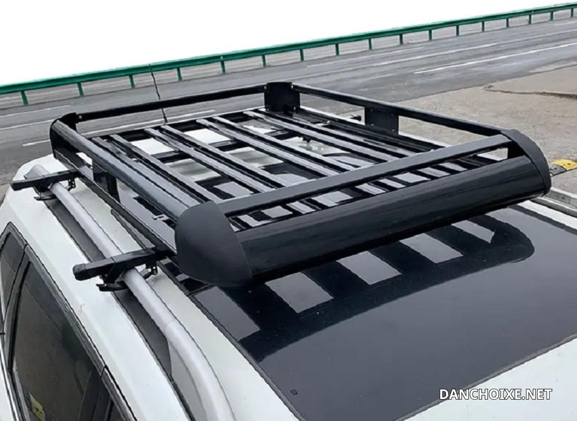 Lắp Giá Nóc Xe Ô Tô – Tăng Không Gian Chở Hàng Một Cách Hiệu Quả