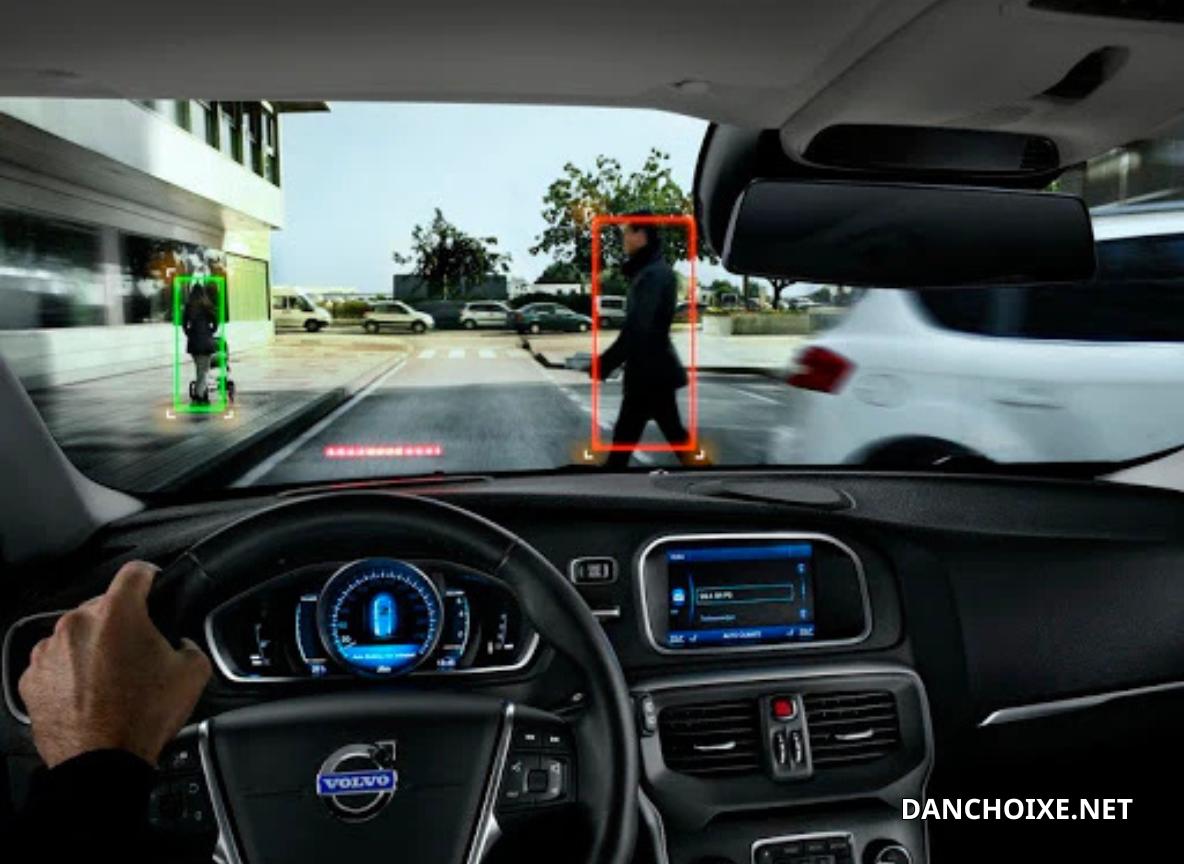 Volvo đặt tham vọng Không có ai tử vong hoặc bị thương nặng khi ngồi trên xe Volvo đời mới.