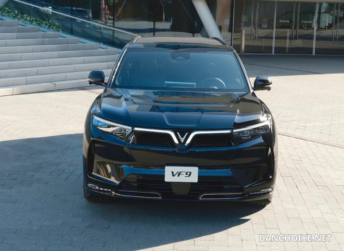 Chọn VF9 nếu bạn muốn tiết kiệm chi phí lâu dài và yêu thích công nghệ mới