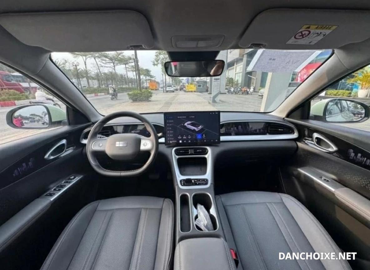Nội thất Geely EX2 hiện đại, rộng rãi với nhiều công nghệ