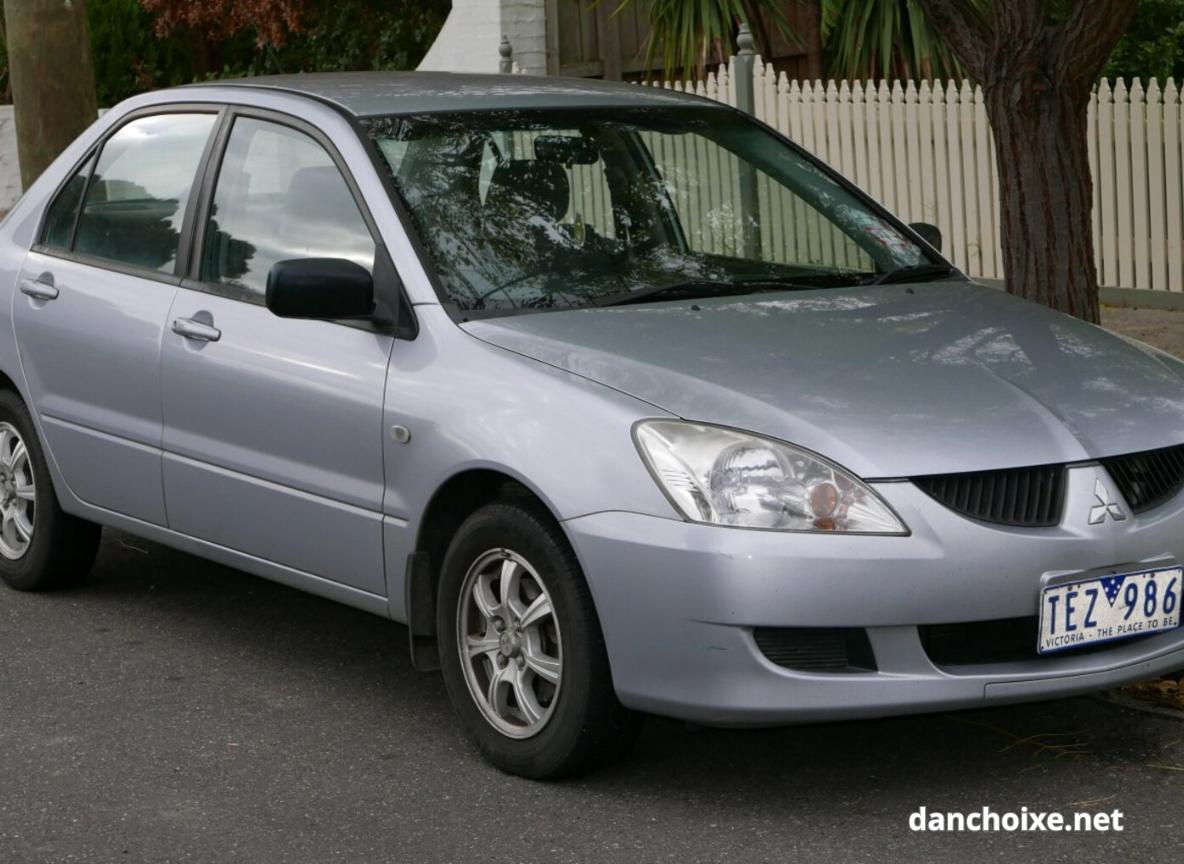 Lancer đời 2003–2008 hiện có giá khá mềm, phù hợp với những người thích dòng sedan Nhật